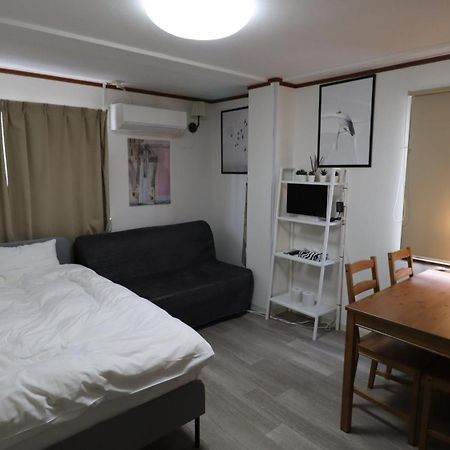 Holiday Anytel Shinjuku โตเกียว ภายนอก รูปภาพ