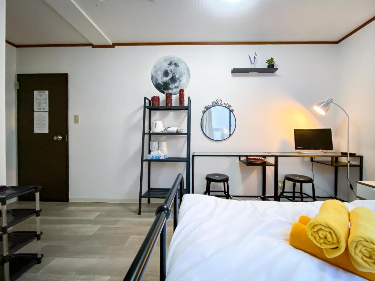 Holiday Anytel Shinjuku โตเกียว ภายนอก รูปภาพ