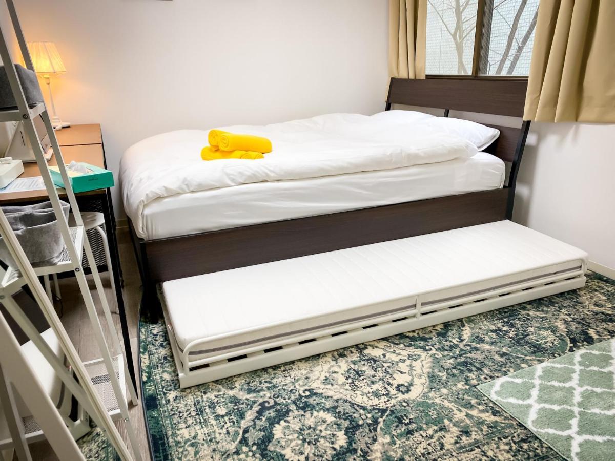 Holiday Anytel Shinjuku โตเกียว ภายนอก รูปภาพ