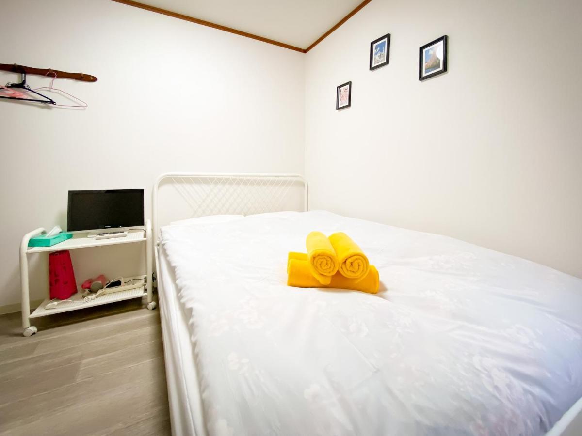 Holiday Anytel Shinjuku โตเกียว ภายนอก รูปภาพ
